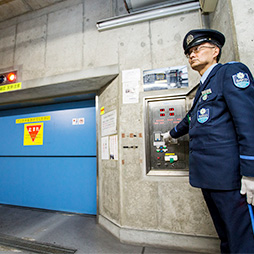 駐車場監視業務のイメージ図